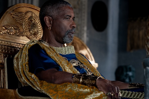 Image of Denzel Washington as Macrinus in Gladiator 2 trailer